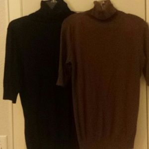 Short sleeved turtleneck sweater