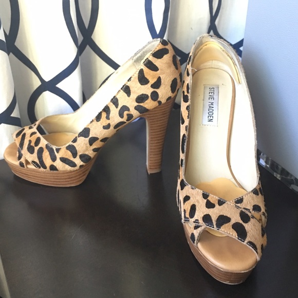 Steve Madden glamorl leopard cheetah heels - Picture 2 of 4