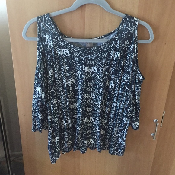 F21 cold shoulder top