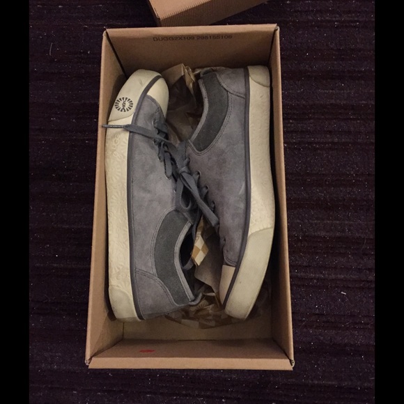 Ugg Evera in grey
