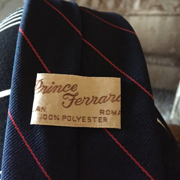 Vintage Prince Ferrara men's tie - Picture 2 of 2