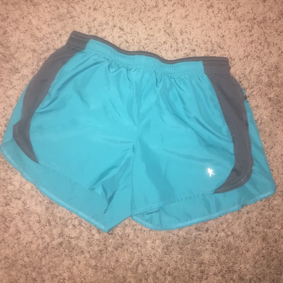 Running shorts
