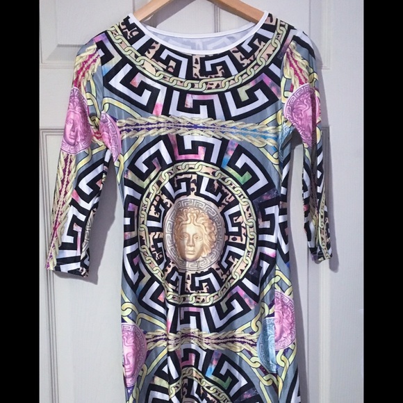 Chain Style Spandex Dress. - Picture 3 of 3