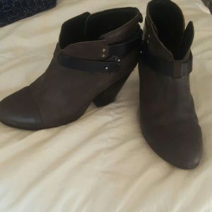 Good Condition. Rag&bone 39.5. Brown Booties