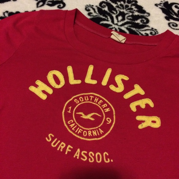 Pink Hollister Tee