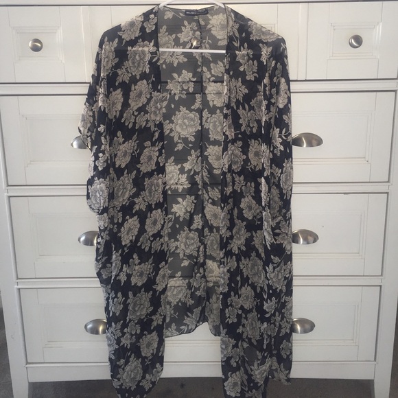 Brandy Melville Alexis Kimono