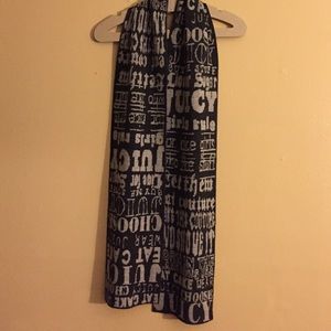 Juicy knit scarf with verbiage