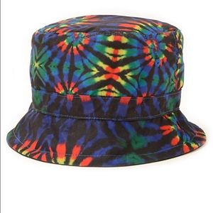 Versatile Tie Dye Bucket Hat