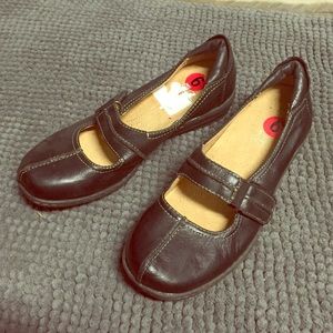 Naturalizer black leathers shoes SZ 6