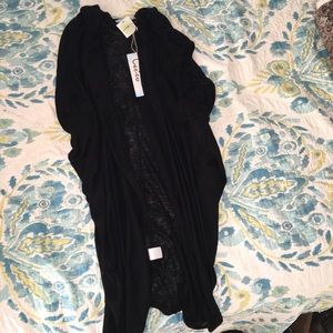 Black flowy Cardigan