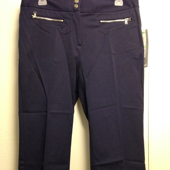 Alfani Capri pants