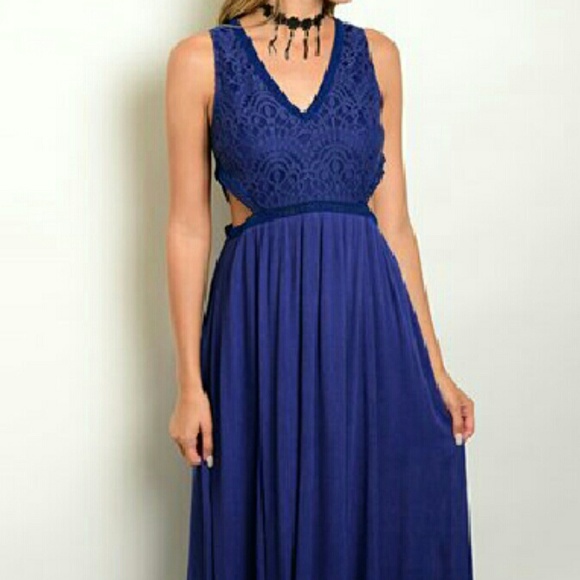 🆕Dress - Picture 3 of 4