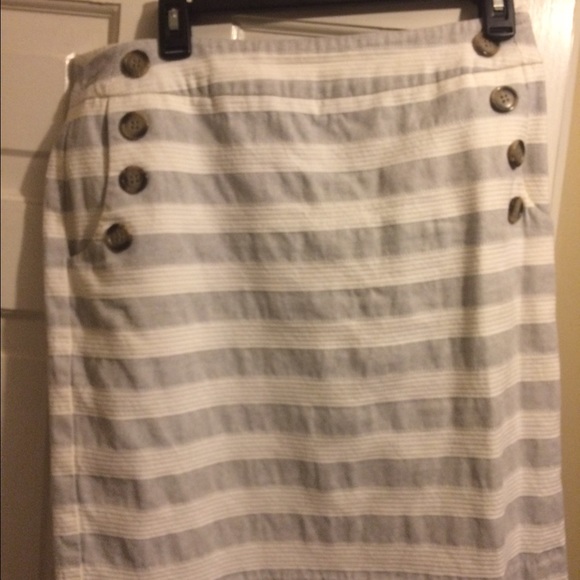 LOFT Dresses & Skirts - Loft skirt