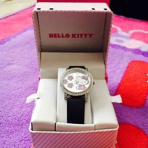 HELLO KITTY WATCH