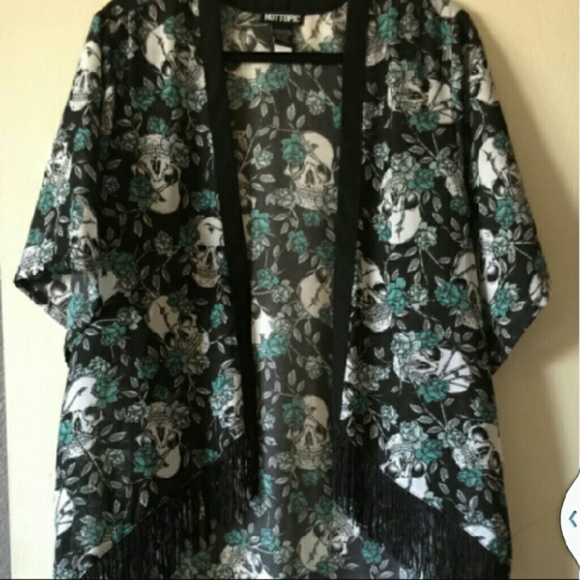Hot topic kimono - Picture 1 of 2