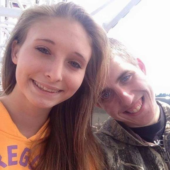 Meet your Posher, Heather - Picture 1 of 1