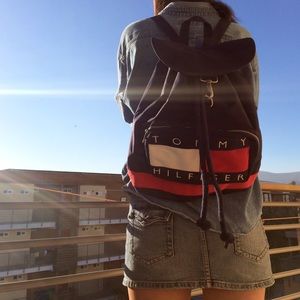 vintage tommy hilfiger backpack ✨
