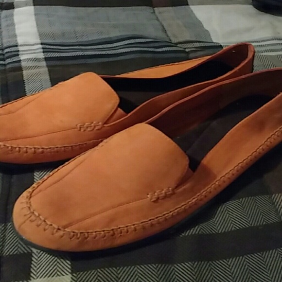 Aerosoles leather slip-ons