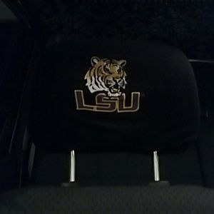 Set of two Suv headrest cover (LSU)