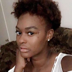 Meet your Posher, Ayana