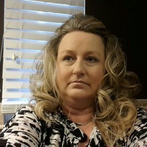 Meet your Posher, Celesta