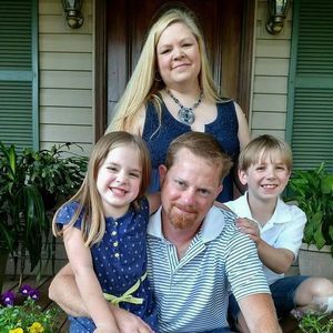 Meet your Posher, Angie