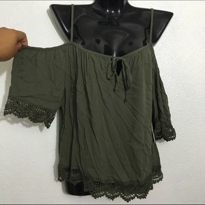 Crochet Off The shoulder Top