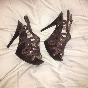 Brown leather Jessica Simpson sandals