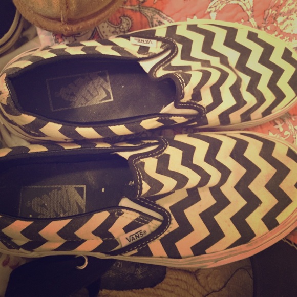 Vans women size 7