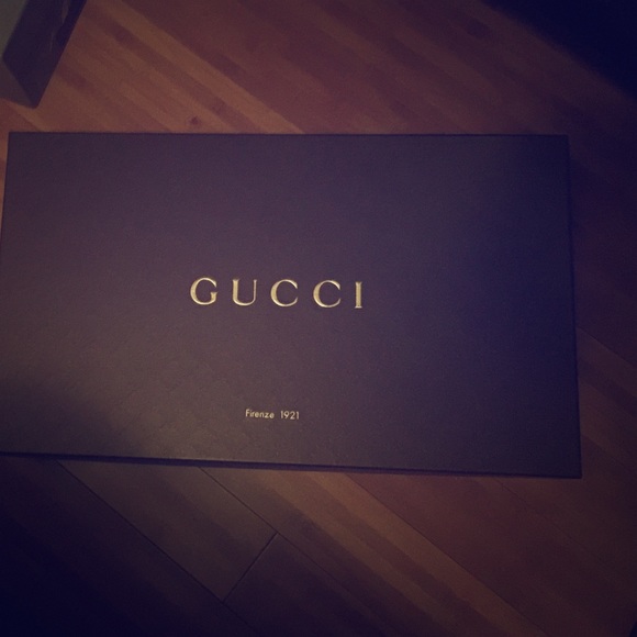 Shoes - Gucci women Size 10 rain boots