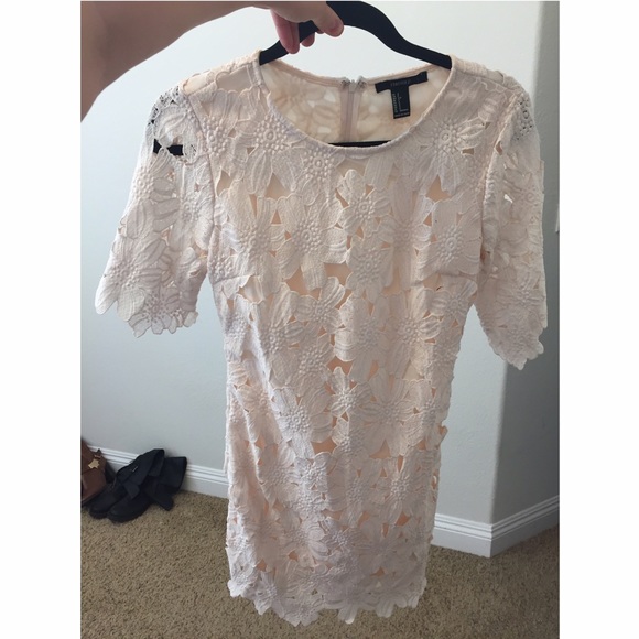 Lace like flower cutout fitted dress 3/4 sleeves