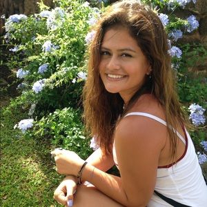 Meet your Posher, Vanessa