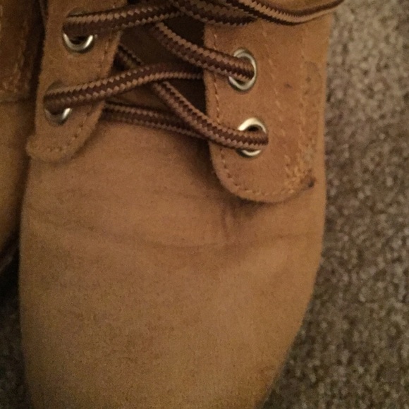 Timberlands - Picture 2 of 2