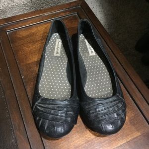 American eagle shoes.