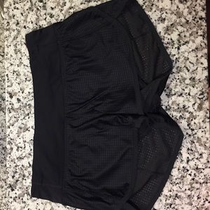 New Lulu Lemon mesh shorts