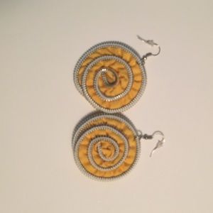 Fuego yellow earrings