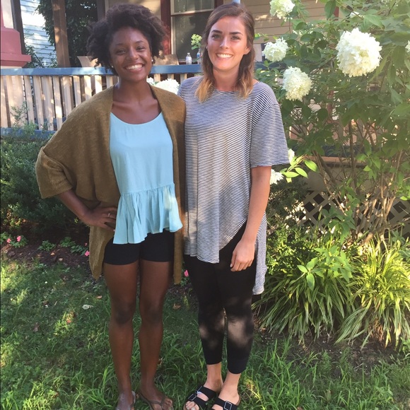 Meet your Posher, Joanna - Picture 1 of 1