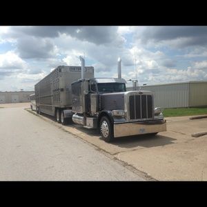 Meet your Posher, Julie