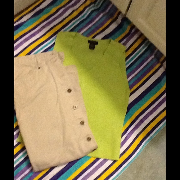 Khaki skirt, 8, top, M