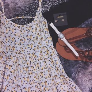 Flowy sun dress with back detail