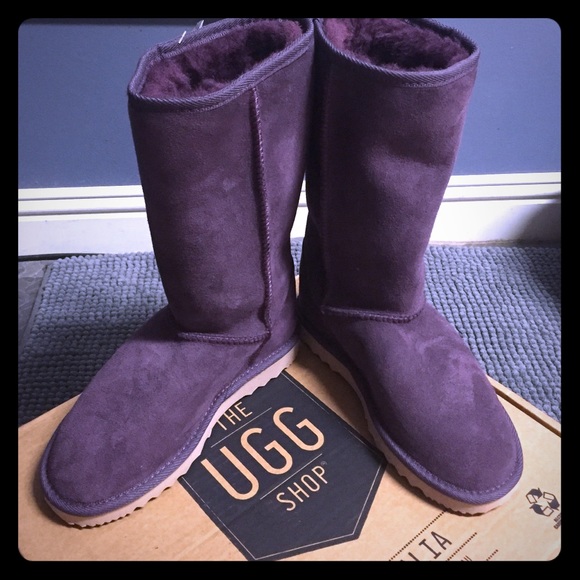 Ugg high boots SZ 6