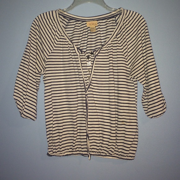 Super cute classy shirt