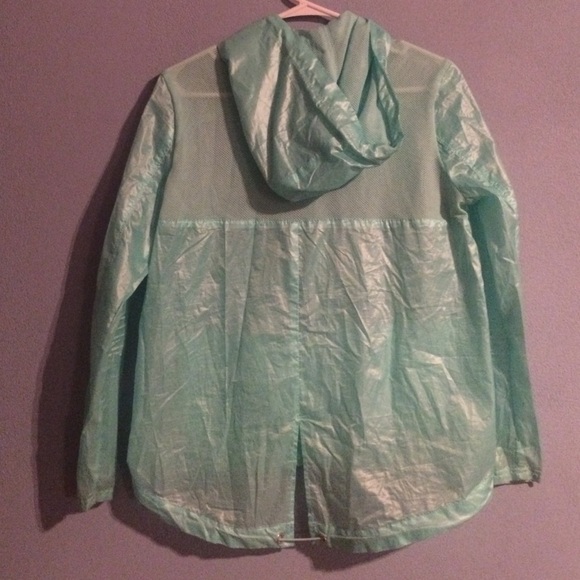 Wind jacket - Picture 2 of 4