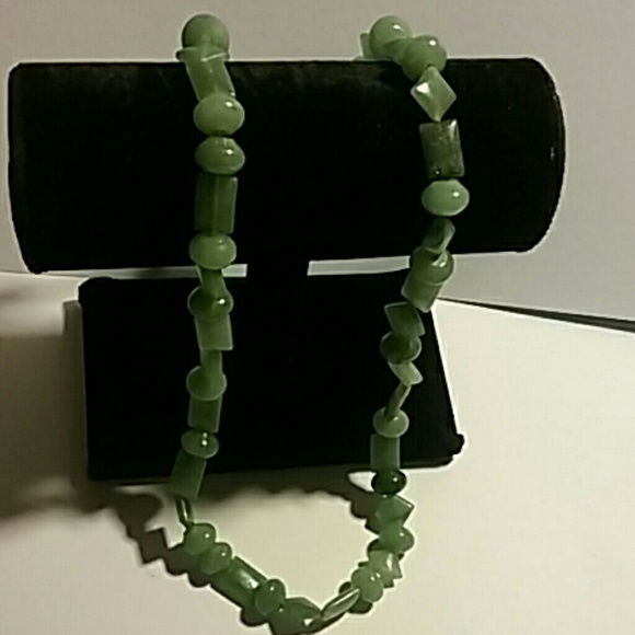 GENUINEJADE NECKLACE