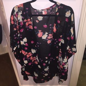 Sheer floral kimono