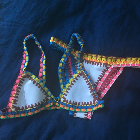 White and pink reversible crochet bikini