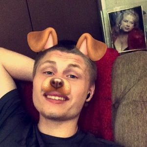 Meet your Posher, Dakota