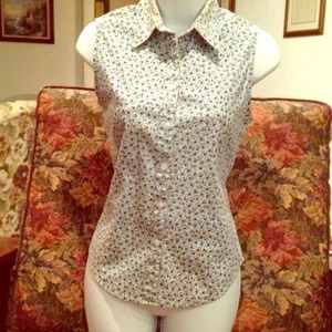 Sleeveless cotton/spandex blouse