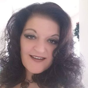 Meet your Posher, Lee