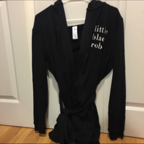 ☁️ Forever 21 Robe ☁️